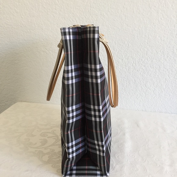 Burberry check nylon tote bag - Picture 4 of 11